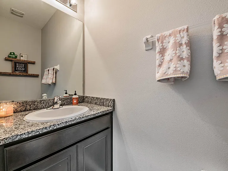 6420 Triton Ln — Photo 38