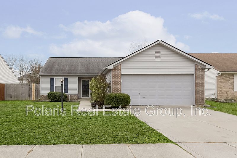 1st image of 109 E Flat Rock Dr