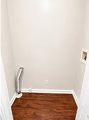 344 Price St — Photo 4