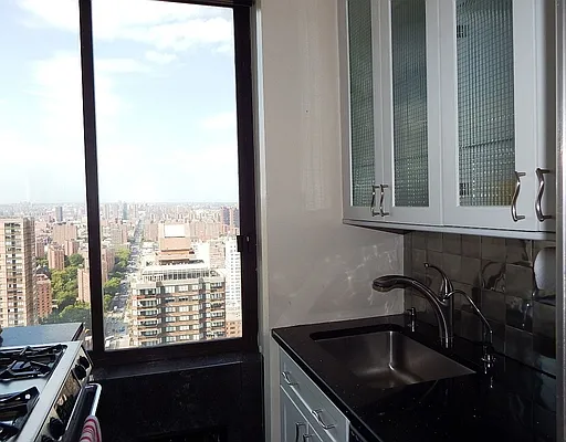 Rented by Kleier Residential | media 9