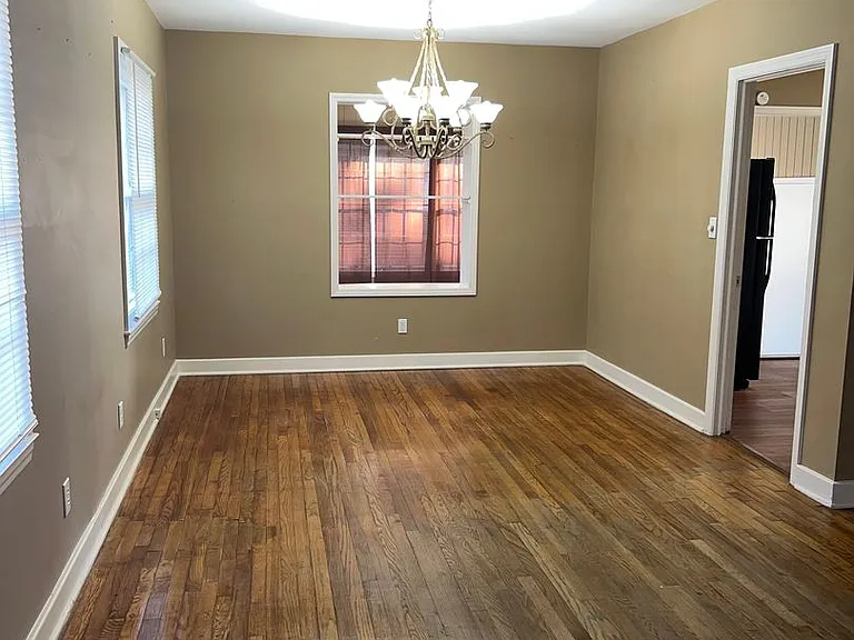 3007 Hickory St — Photo 4