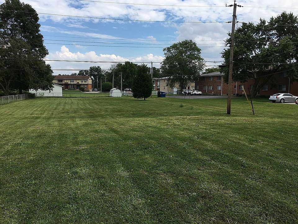1st image of 22 Floweridge Ln