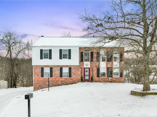 6729 Elk Rush Dr, Imperial, PA 15126