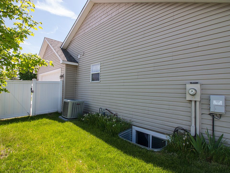 1st image of 7611 E Nora Ave