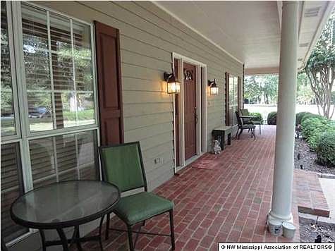5th image of 6355 Autumn Oaks Dr