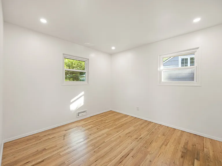 6472 SW 46th Pl — Photo 29