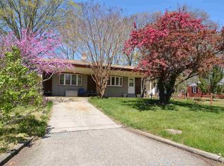 213 School Ln, Rio Grande, NJ 08242