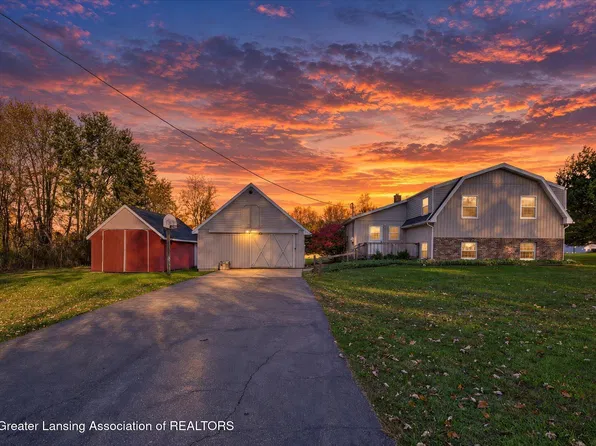 14127 Dunn Rd, Haslett, MI 48840