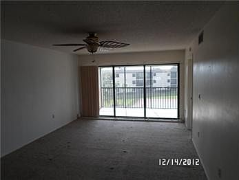 5th image of 1999 Kings Hwy APT 21C