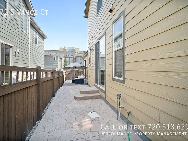572 S Vance Ct — Photo 33