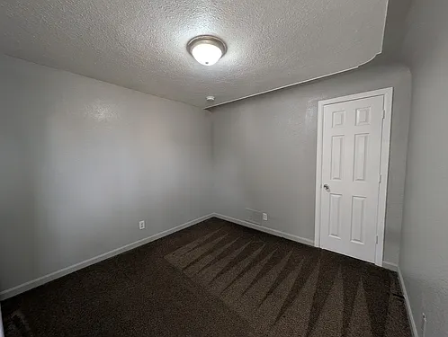 1310 N Moline St — Photo 9