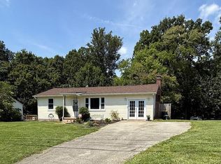 1040 Scuffling Hill Rd, Rocky Mount, VA 24151