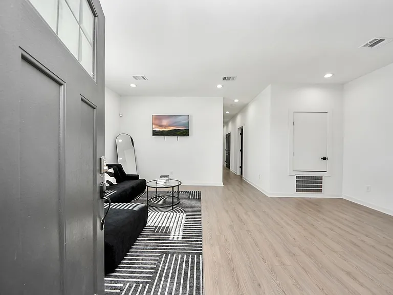 9732 Tuffly St #B — Photo 4