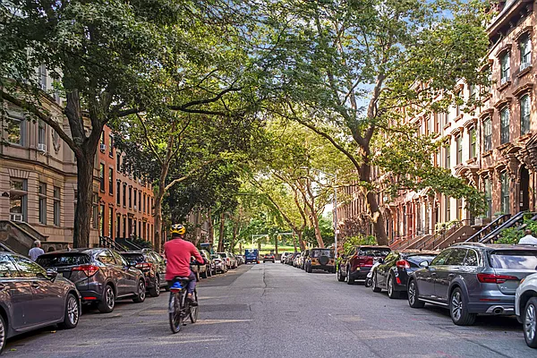 Rented by Compass | media 11