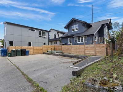 4525 5th Avenue NE #2, Seattle, WA, 98105