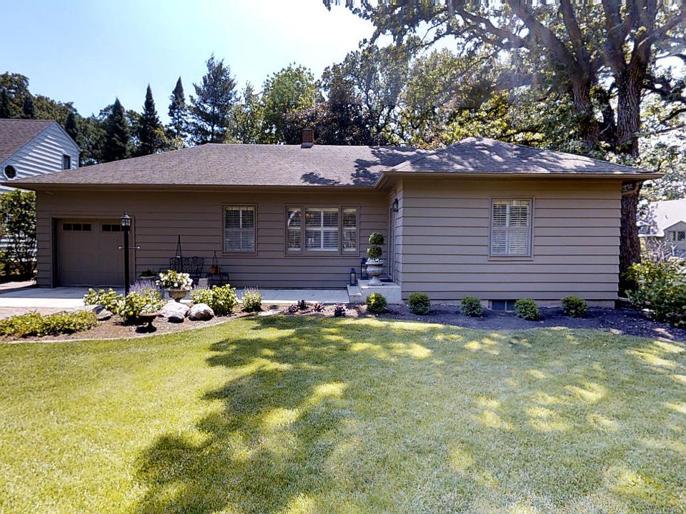 1st image of 1641 Massee St