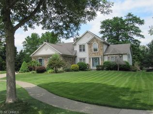 3751 Tamarisk Dr, Akron, OH 44333