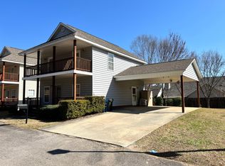 919 Annalue Dr APT 6, Auburn, AL 36830