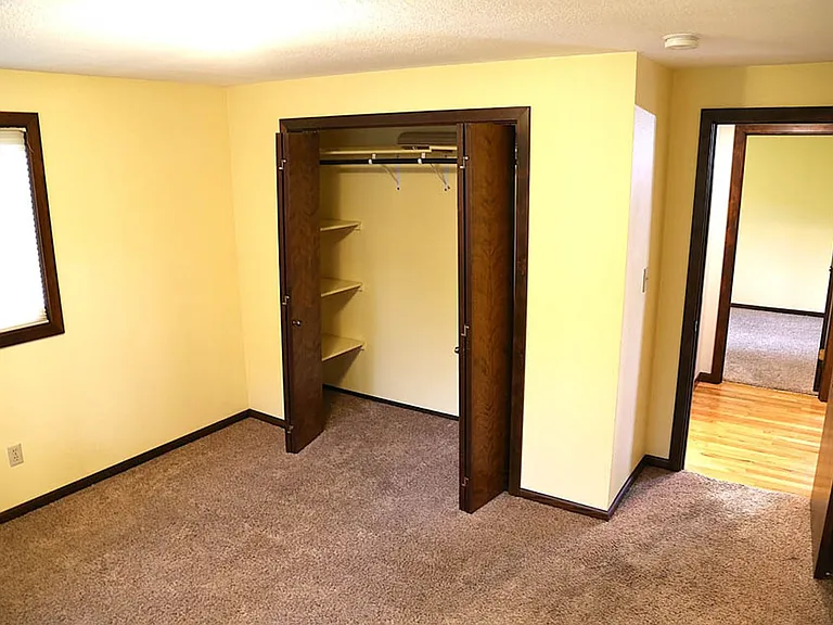 4725 NW Sonja Pl — Photo 4
