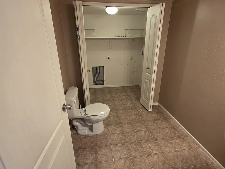 2492 Brookwillow Loop — Photo 10
