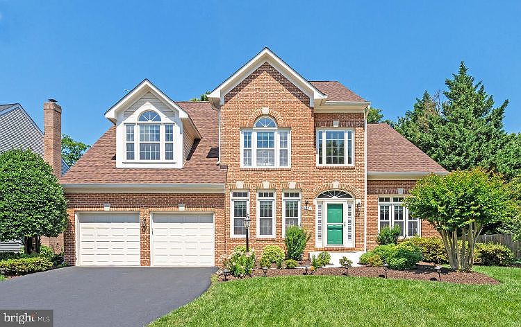 1st image of 6806 Hartwood Ln