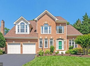 6806 Hartwood Ln, Centreville, VA 20121