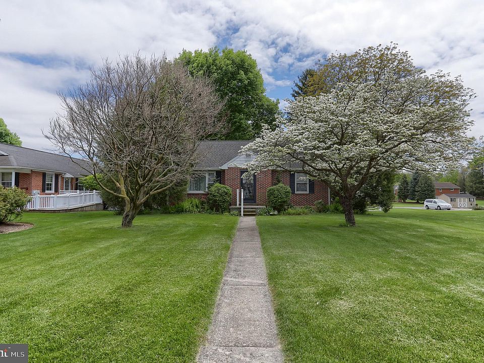 640 E Main St, Annville, PA 17003 Zillow