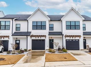 31 Curren Dr, Clayton, NC 27520