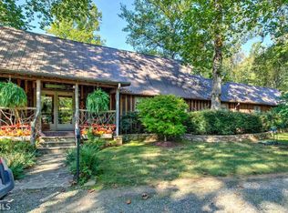 2080 Tate City Rd, Hiawassee, GA 30546
