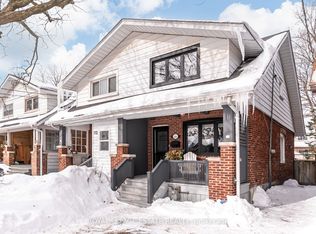 114 Springdale Blvd, Toronto, ON M4J 1W9