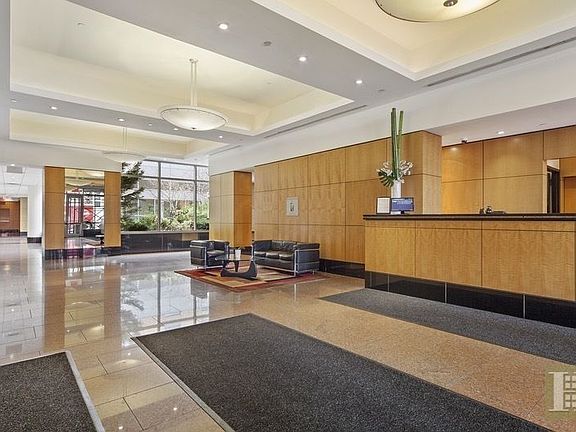 5th image of 300 W 135th St APT 4N