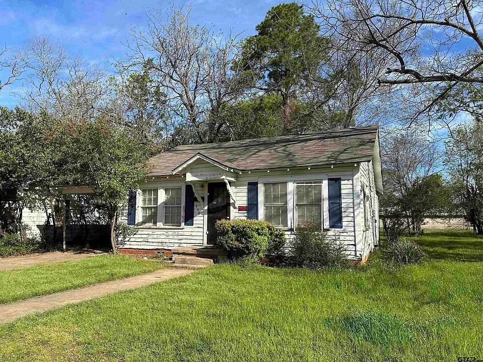 1st image of 844 Henderson St
