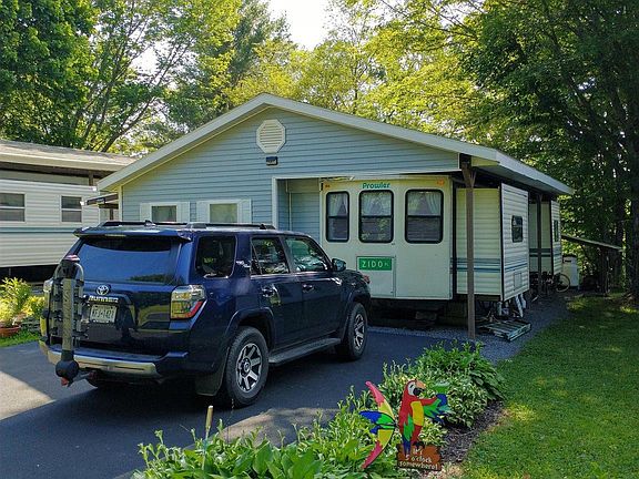 4th image of 783 WOODSTOCK Road #56