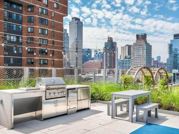 101 West End Avenue image 19 of 25