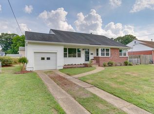 1617 Skyline Dr, Norfolk, VA 23518