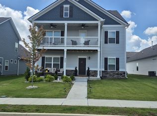 205 Gunnersbury Dr, Lebanon, TN 37087
