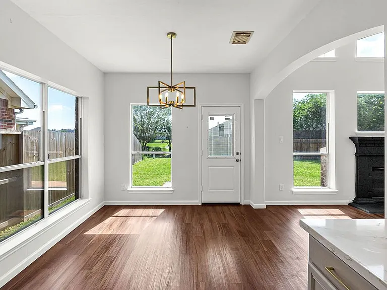 22206 Bridgestone Pine Ct — Photo 2