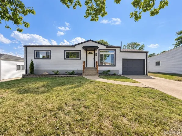 4026 Melon Dr, Saint Louis, MO 63125