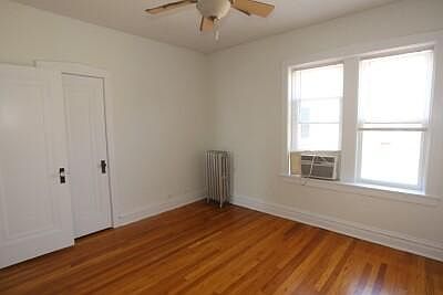 2nd image of 4440 N Western Ave #0