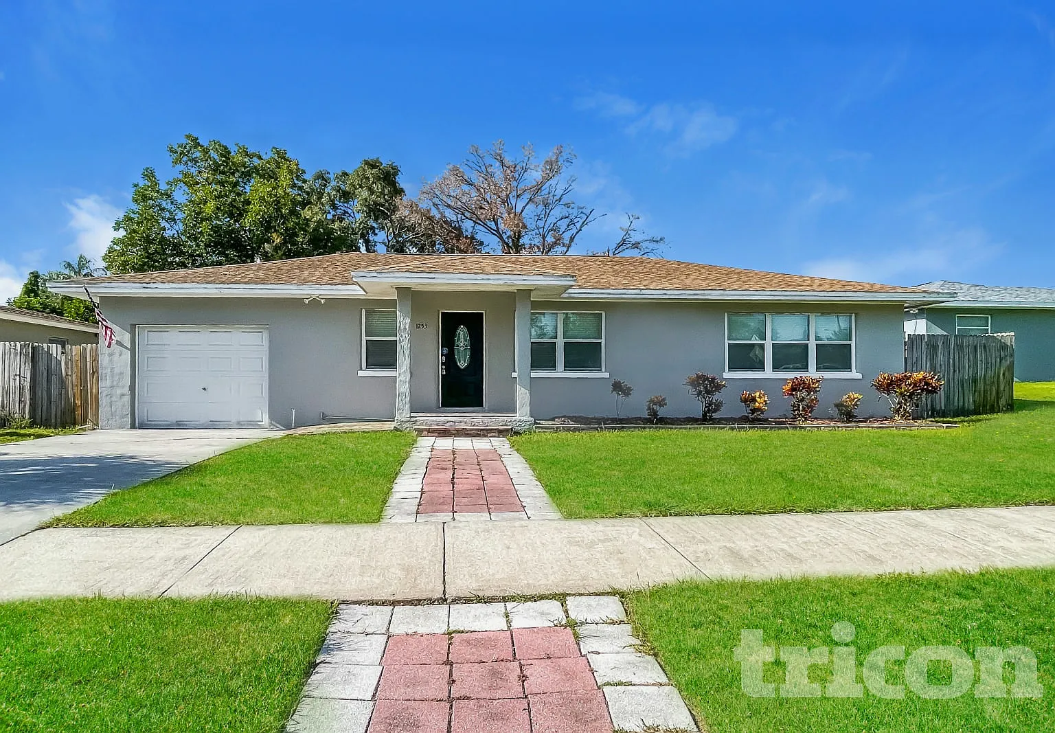 1253 Jasmine Way Clearwater FL — Photo 1