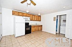03 Casita Kitchen