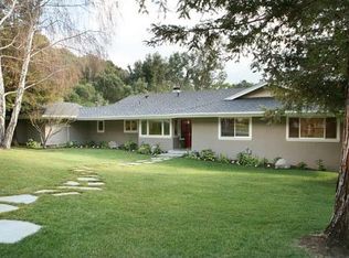 5444 Castle Knoll Rd, La Canada Flintridge, CA 91011