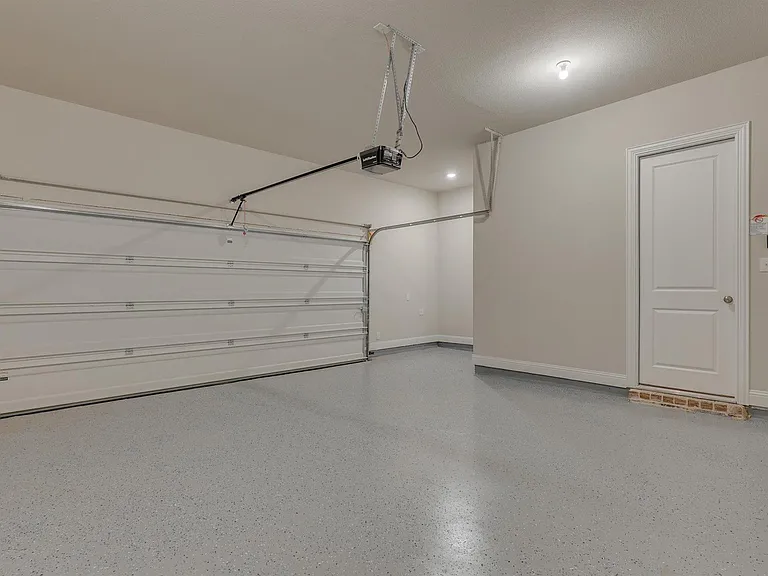 2225 Apex Dr — Photo 26