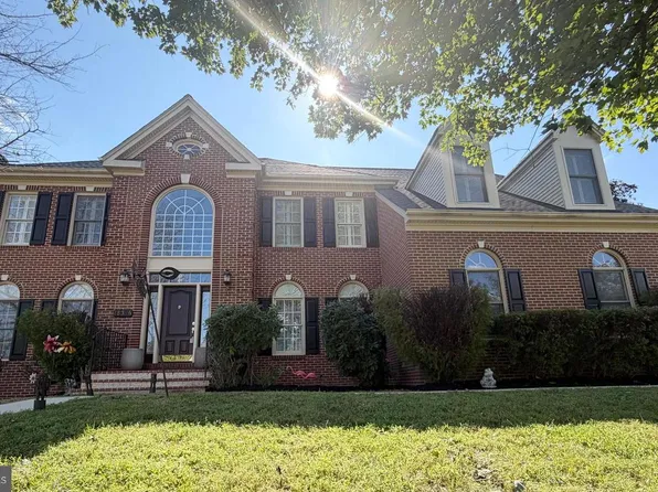 18306 Paradise Cove Ter, Olney, MD 20832