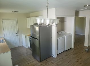 225 W Hickory Ave, Holly Springs, NC 27540