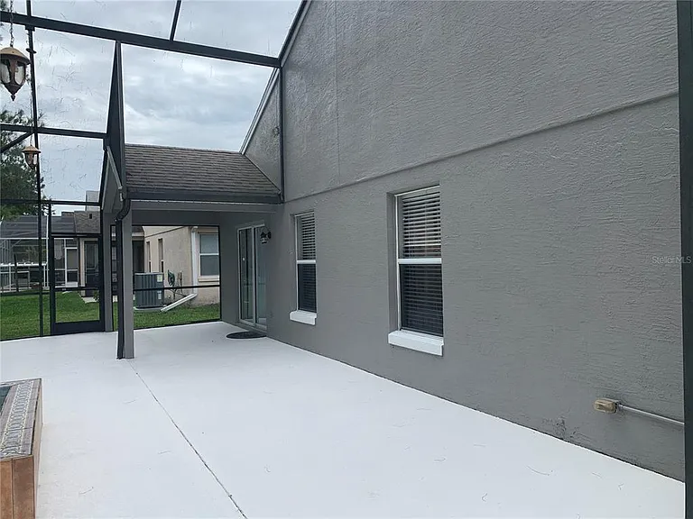 13633 Emeraldview Dr — Photo 32