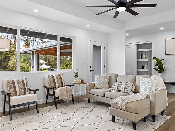 3rd image of 16-2138 Pukalani Dr