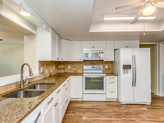 2nd image of 8457 Tansy Dr