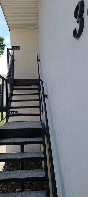 1 bed, 1.5 bath, 680 sqft, $1,500 — Photo 1