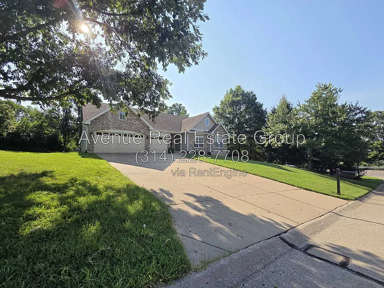 956 Briar Green Ct — Photo 27